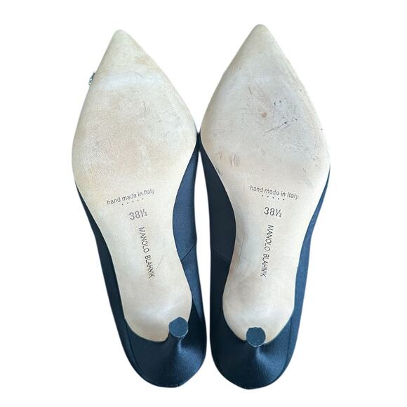 Manolo Blahnik Crystal Jeweled Broach Black High Heel Pumps 38.5 - Picture 5 of 9